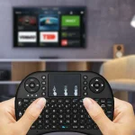 مینی کیبورد بی سیم همراه با تاچ پد مدل بک لایت دار