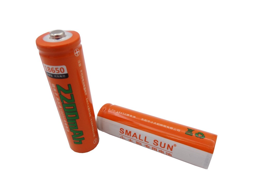 باتری لیتیوم یون قابل شارژ Small Sun سایز 18650 ظرفیت 2200mAh ولتاژ 3.7V